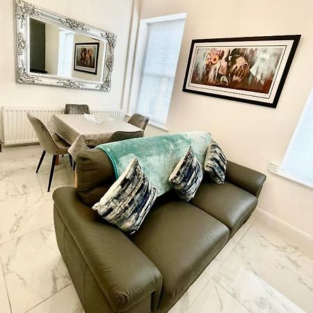 Ballycastle Town Centre Studio Apartment Экстерьер фото