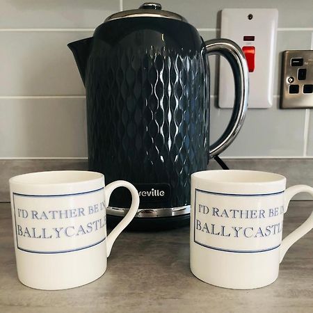 Ballycastle Town Centre Studio Apartment Экстерьер фото