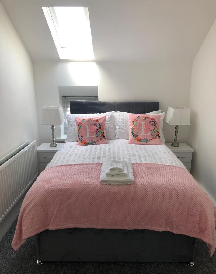 Ballycastle Town Centre Studio Apartment Экстерьер фото