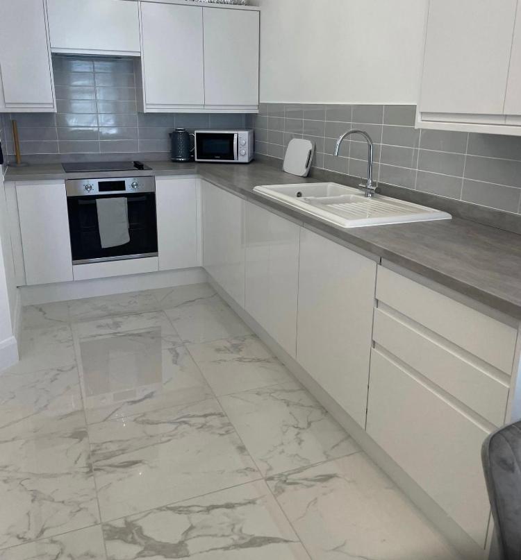 Ballycastle Town Centre Studio Apartment Экстерьер фото